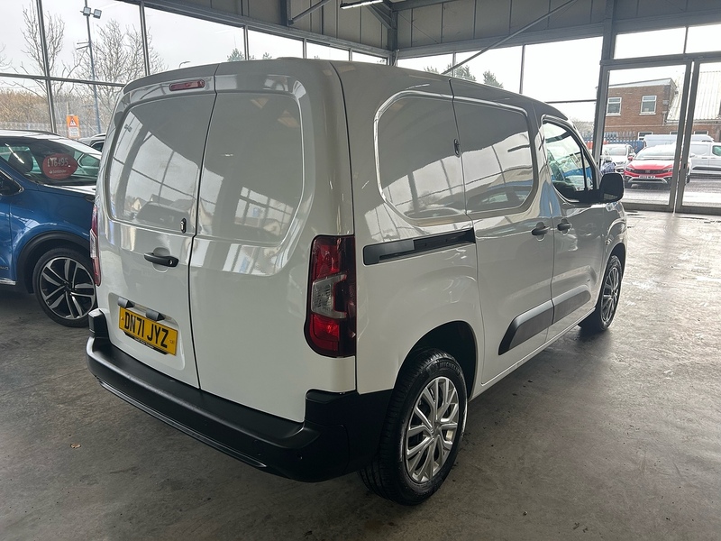 Citroen Berlingo 1.5 BlueHDi 1000 Enterprise M Pro Panel Van 5dr Diesel Manual SWB Euro 6 (s/s) (100 ps) - U10802