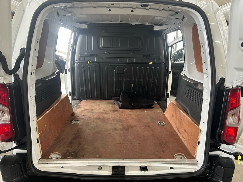 Citroen Berlingo 1.5 BlueHDi 1000 Enterprise M Pro Panel Van 5dr Diesel Manual SWB Euro 6 (s/s) (100 ps) - U10802