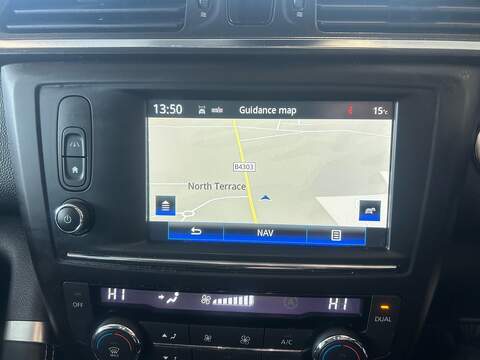 Renault Kadjar 1.2 TCe Signature Nav SUV 5dr Petrol Manual Euro 6 (s/s) (130 ps) - U10805