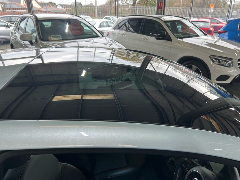 Fiat 500 MHEV Launch Edition - U10807