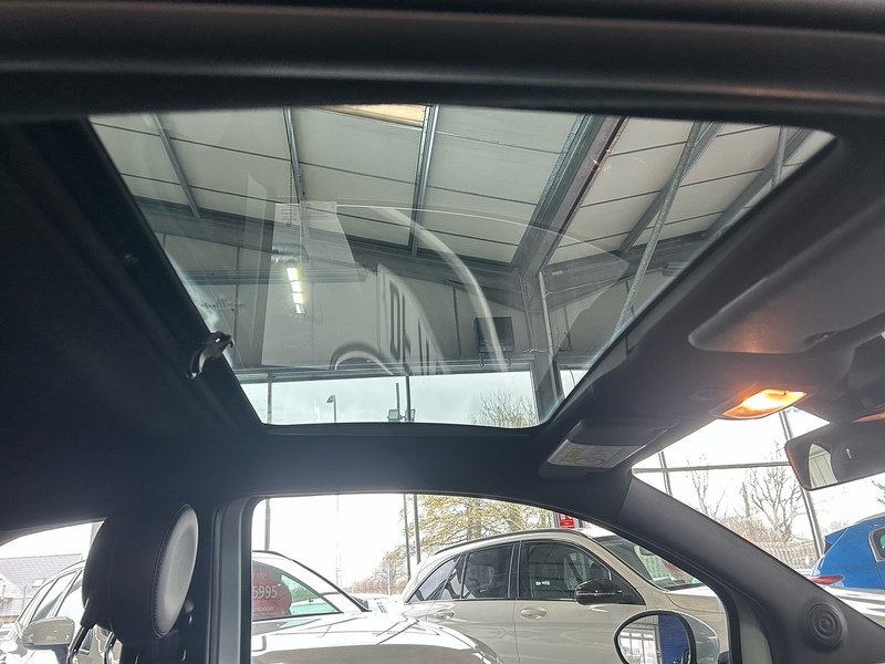 Fiat 500 MHEV Launch Edition - U10807