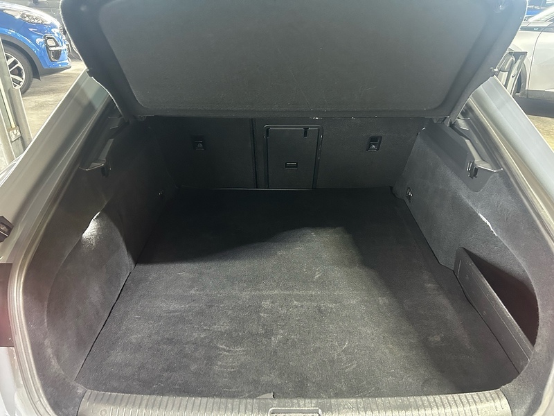 Volkswagen Arteon 1.4 TSI 13kWh R-Line Fastback 5dr Petrol Plug-in Hybrid DSG Euro 6 (s/s) (218 ps) - U10818