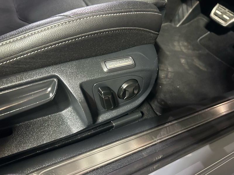 Volkswagen Arteon 1.4 TSI 13kWh R-Line Fastback 5dr Petrol Plug-in Hybrid DSG Euro 6 (s/s) (218 ps) - U10818