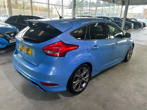 Ford Focus TDCi ST-Line - U10819
