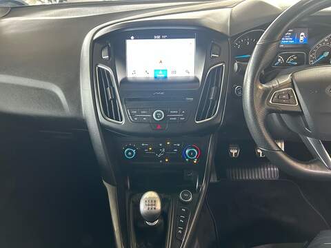 Ford Focus TDCi ST-Line - U10819