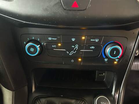 Ford Focus TDCi ST-Line - U10819