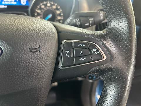 Ford Focus TDCi ST-Line - U10819