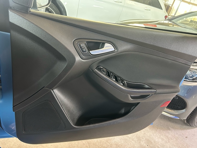 Ford Focus TDCi ST-Line - U10819