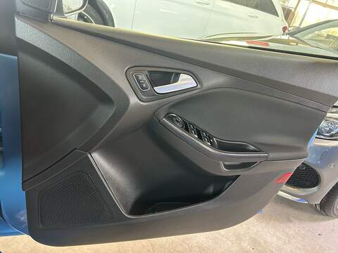 Ford Focus TDCi ST-Line - U10819