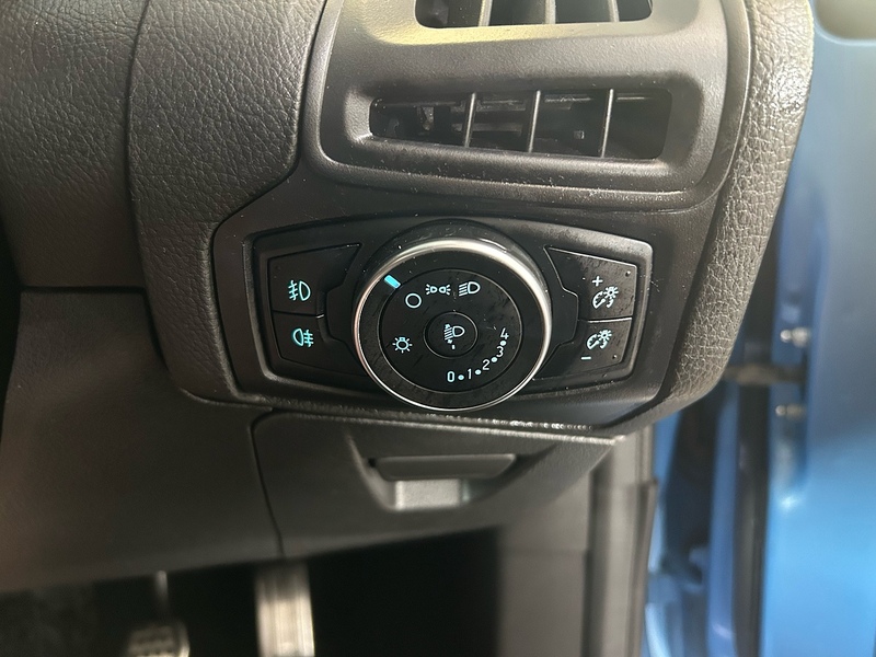 Ford Focus TDCi ST-Line - U10819