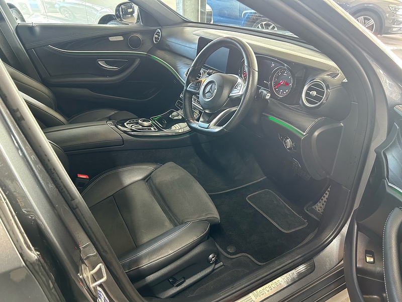 Mercedes-Benz E Class 2.0 E220d AMG Line Saloon 4dr Diesel G-Tronic+ Euro 6 (s/s) (194 ps) - U10824