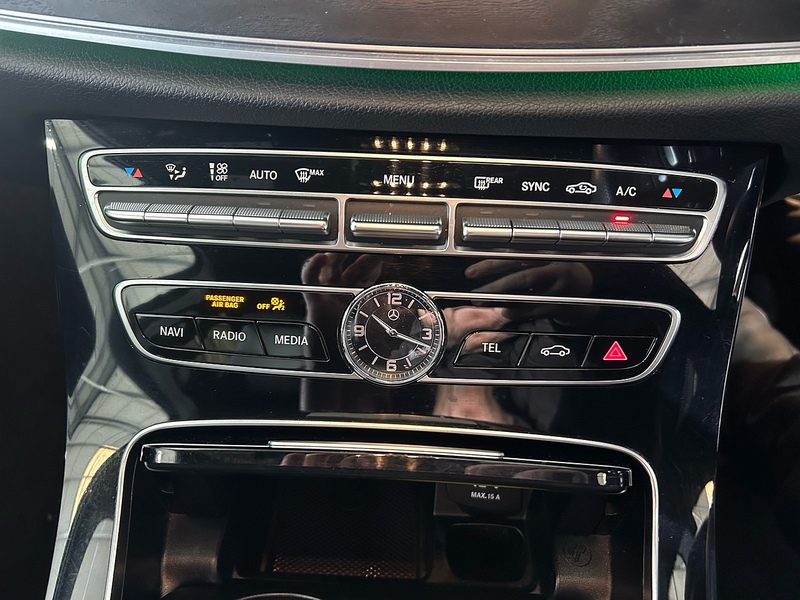 Mercedes-Benz E Class 2.0 E220d AMG Line Saloon 4dr Diesel G-Tronic+ Euro 6 (s/s) (194 ps) - U10824