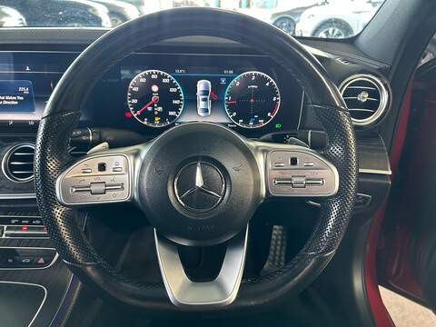 Mercedes-Benz E Class 2.0 E220d AMG Line (Premium) Saloon 4dr Diesel G-Tronic+ 4MATIC Euro 6 (s/s) (194 ps) - U10827