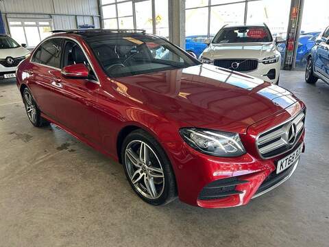 Mercedes-Benz E Class 2.0 E220d AMG Line (Premium) Saloon 4dr Diesel G-Tronic+ 4MATIC Euro 6 (s/s) (194 ps) - U10827