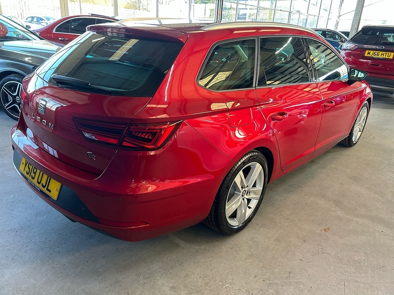 SEAT Leon 2.0 TSI FR ST 5dr Petrol DSG Euro 6 (s/s) (190 ps) - U10828