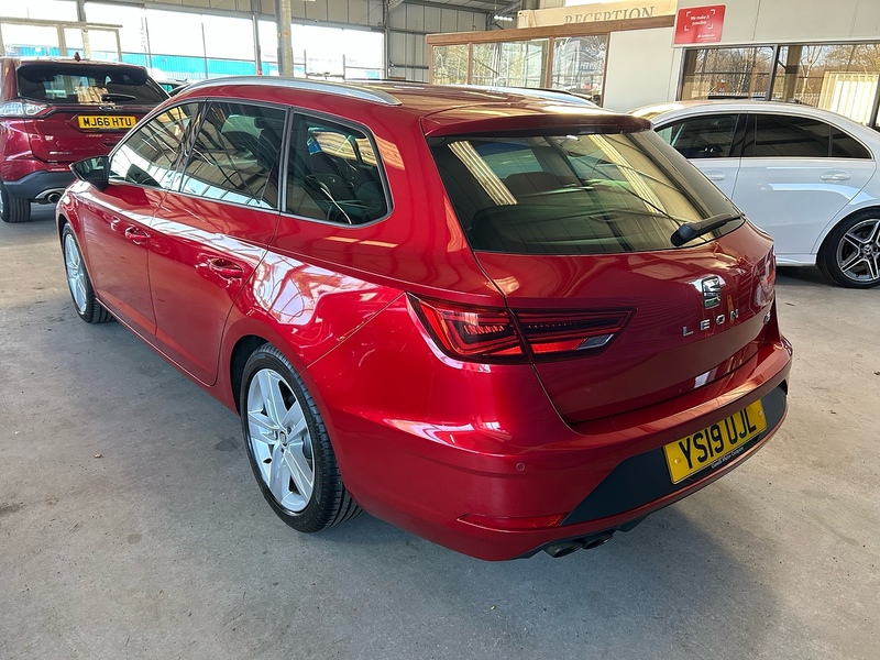 SEAT Leon 2.0 TSI FR ST 5dr Petrol DSG Euro 6 (s/s) (190 ps) - U10828