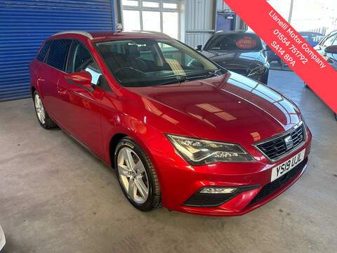 SEAT Leon 2.0 E220d AMG Line (Premium) Saloon 4dr Diesel G-Tronic+ 4MATIC Euro 6 (s/s) (194 ps)