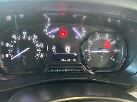 Vauxhall Vivaro 1.5 Turbo D 2900 Dynamic Panel Van 6dr Diesel Manual L2 H1 Euro 6 (s/s) (100 ps) - U10831