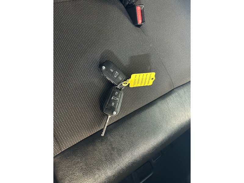 Vauxhall Vivaro 1.5 Turbo D 2900 Dynamic Panel Van 6dr Diesel Manual L2 H1 Euro 6 (s/s) (100 ps) - U10831