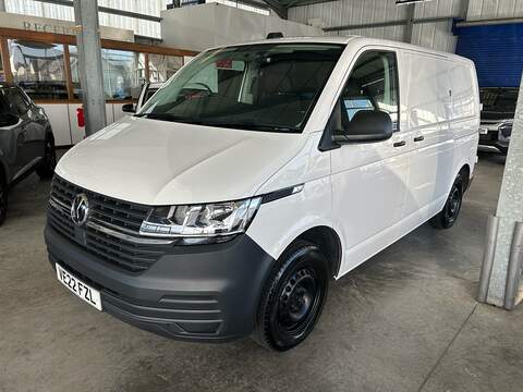 Volkswagen Transporter 2.0 TDI T28 Startline Panel Van 5dr Diesel Manual FWD SWB Euro 6 (s/s) (110 ps) - U10832