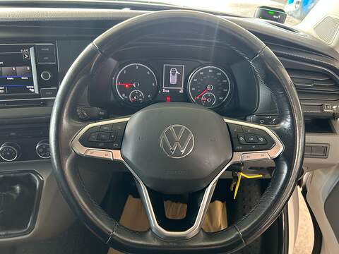 Volkswagen Transporter 2.0 TDI T28 Startline Panel Van 5dr Diesel Manual FWD SWB Euro 6 (s/s) (110 ps) - U10832