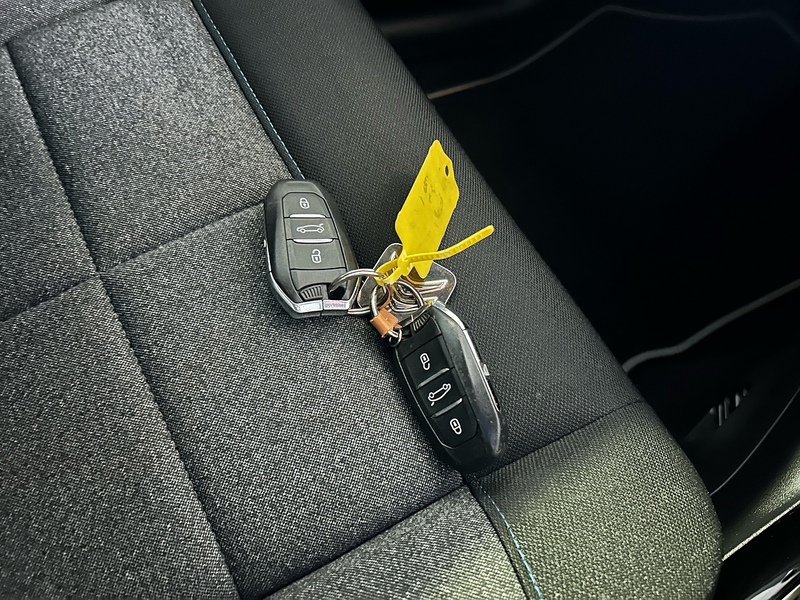 Citroen C4 Cactus PureTech Flair - U10834