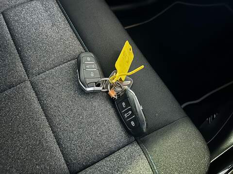 Citroen C4 Cactus PureTech Flair - U10834