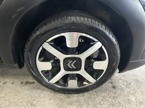 Citroen C4 Cactus PureTech Flair - U10834