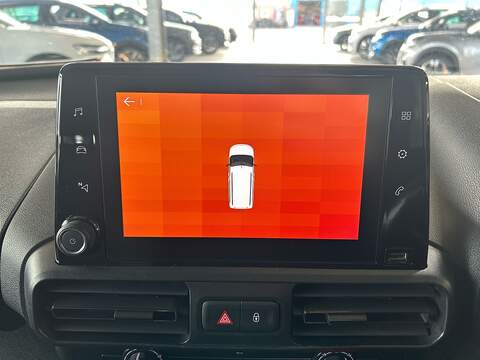 Citroen Berlingo PureTech Flair - U10836