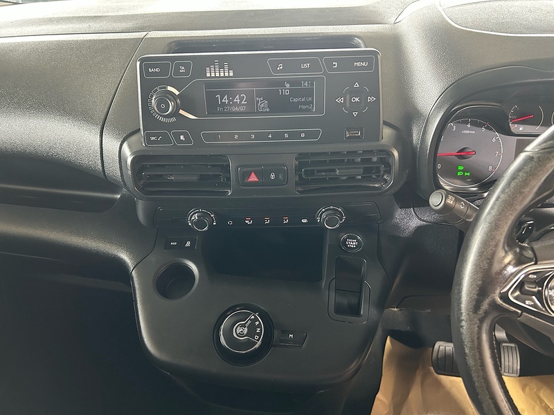 Vauxhall Combo 1.5 Turbo D 2000 Edition Panel Van 4dr Diesel Auto L1 H1 Euro 6 (s/s) (130 ps) - U10839