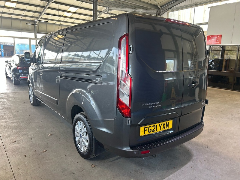 Ford Transit Custom 2.0 300 EcoBlue Limited Panel Van 5dr Diesel Auto L2 H1 Euro 6 (s/s) (130 ps) - U10841