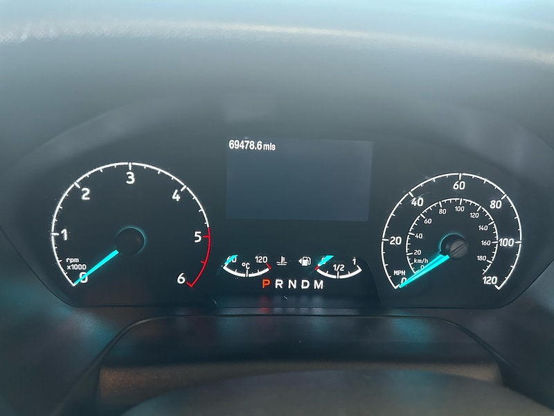 Ford Transit Custom 2.0 300 EcoBlue Limited Panel Van 5dr Diesel Auto L2 H1 Euro 6 (s/s) (130 ps) - U10841