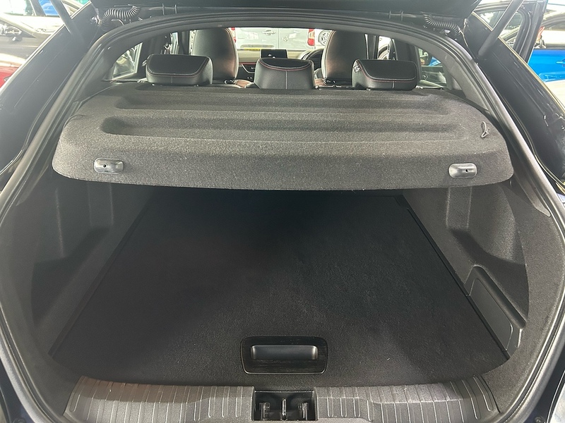 Renault Arkana 1.6 E-TECH r.s. line SUV 5dr Petrol Hybrid Auto 2WD Euro 6 (s/s) (145 bhp) - U10854