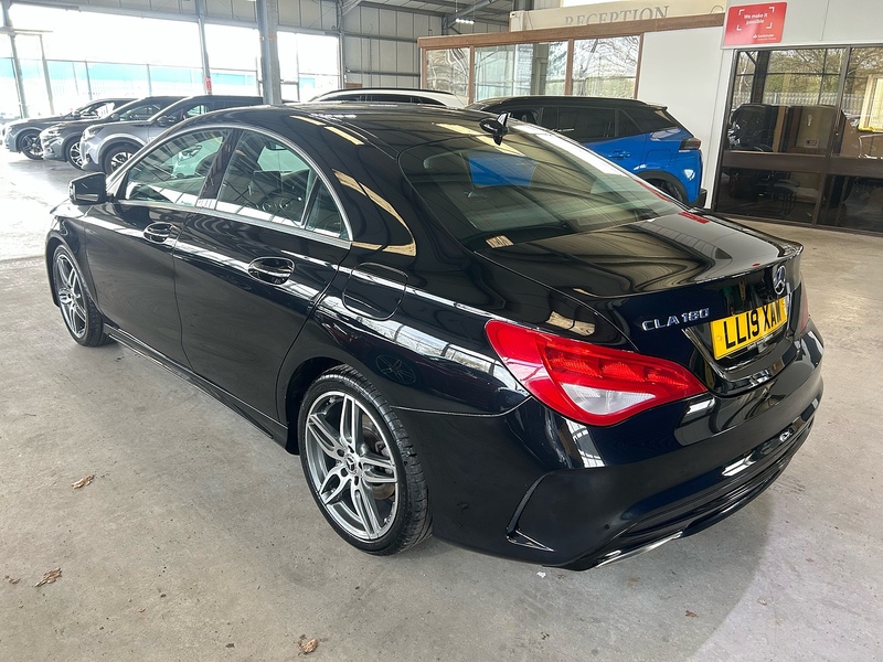 Mercedes-Benz CLA 1.6 CLA180 AMG Line Edition Coupe 4dr Petrol Manual Euro 6 (s/s) (122 ps) - U10855