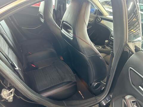 Mercedes-Benz CLA 1.6 CLA180 AMG Line Edition Coupe 4dr Petrol Manual Euro 6 (s/s) (122 ps) - U10855