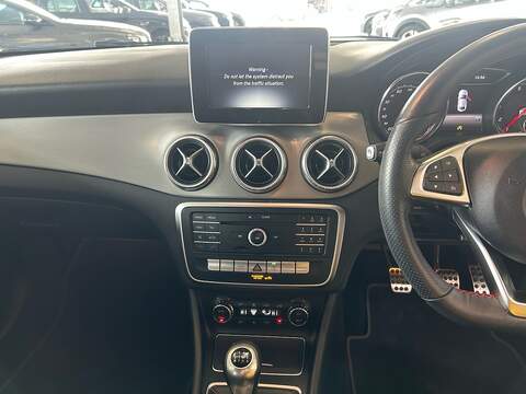 Mercedes-Benz CLA 1.6 CLA180 AMG Line Edition Coupe 4dr Petrol Manual Euro 6 (s/s) (122 ps) - U10855