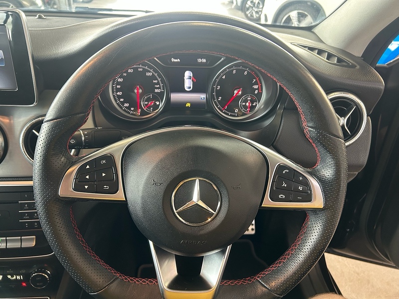 Mercedes-Benz CLA 1.6 CLA180 AMG Line Edition Coupe 4dr Petrol Manual Euro 6 (s/s) (122 ps) - U10855