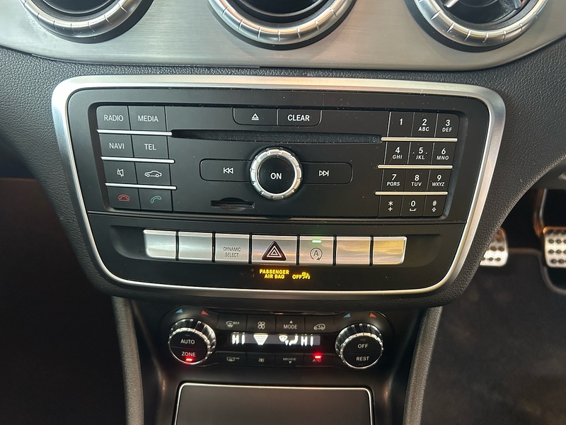 Mercedes-Benz CLA 1.6 CLA180 AMG Line Edition Coupe 4dr Petrol Manual Euro 6 (s/s) (122 ps) - U10855