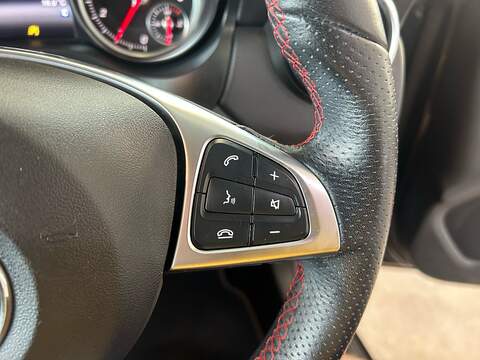 Mercedes-Benz CLA 1.6 CLA180 AMG Line Edition Coupe 4dr Petrol Manual Euro 6 (s/s) (122 ps) - U10855