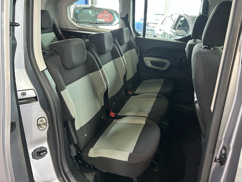 Citroen Berlingo 1.2 PureTech Flair XL MPV 5dr Petrol Manual Euro 6 (s/s) (110 ps) - U10856