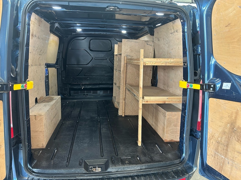 Ford Transit Custom 2.0 280 EcoBlue Limited Panel Van 5dr Diesel Manual L1 H1 Euro 6 (s/s) (130 ps) - U10857