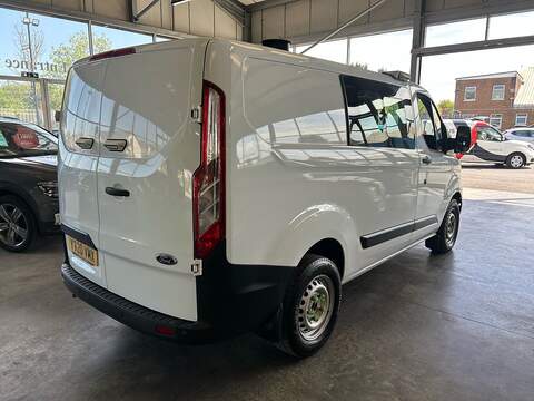 Ford Transit Custom 2.0 320 EcoBlue Leader Crew Van Double Cab 5dr Diesel Manual L1 H1 Euro 6 (s/s) (105 ps) - U10860