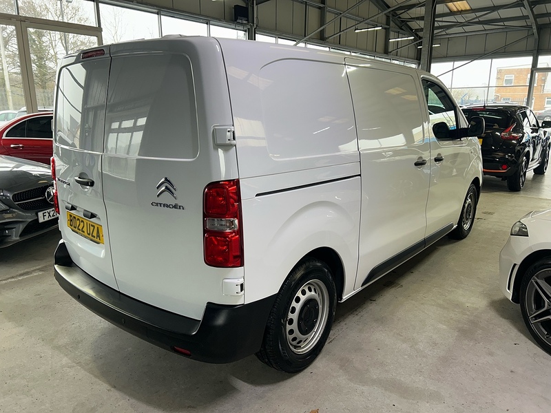 Citroen Dispatch 1.5 BlueHDi 1000 Enterprise Pro M Panel Van 6dr Diesel Manual FWD 2 Euro 6 (s/s) (100 ps) - U10861