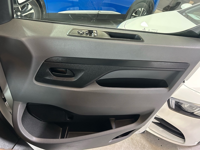 Citroen Dispatch 1.5 BlueHDi 1000 Enterprise Pro M Panel Van 6dr Diesel Manual FWD 2 Euro 6 (s/s) (100 ps) - U10861