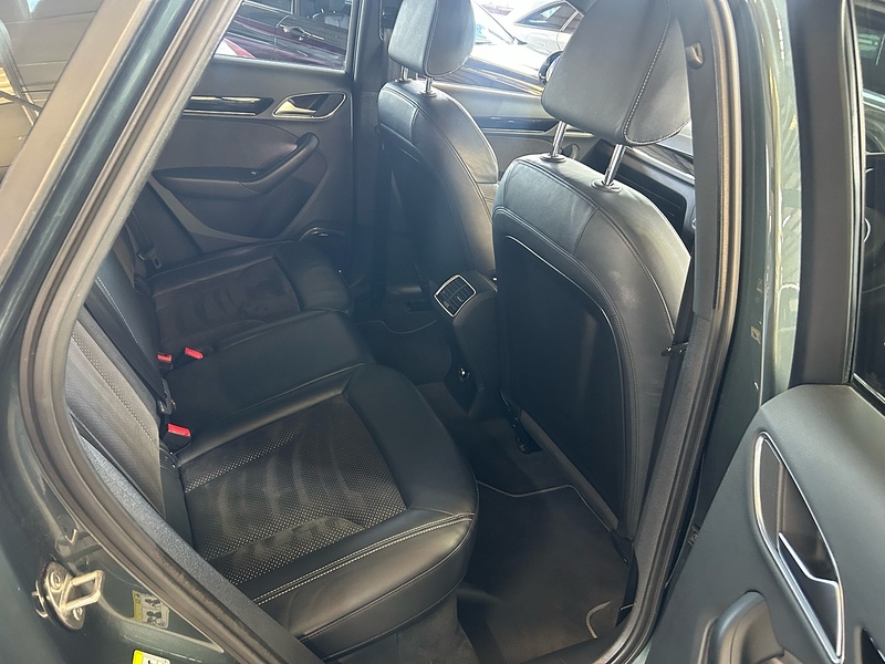 Audi Q3 1.4 TFSI CoD Black Edition SUV 5dr Petrol S Tronic Euro 6 (s/s) (150 ps) - U10867