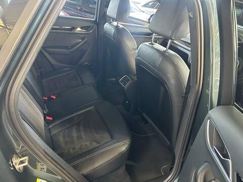 Audi Q3 1.4 TFSI CoD Black Edition SUV 5dr Petrol S Tronic Euro 6 (s/s) (150 ps) - U10867