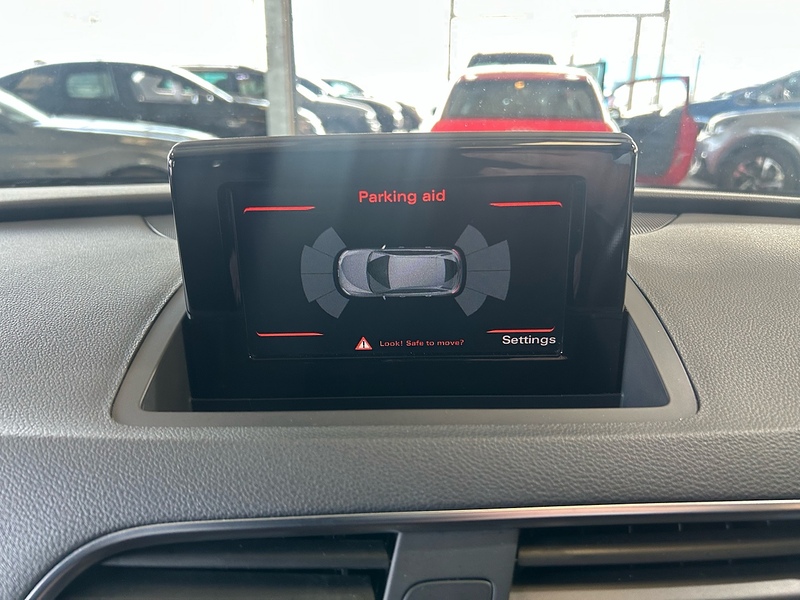 Audi Q3 1.4 TFSI CoD Black Edition SUV 5dr Petrol S Tronic Euro 6 (s/s) (150 ps) - U10867