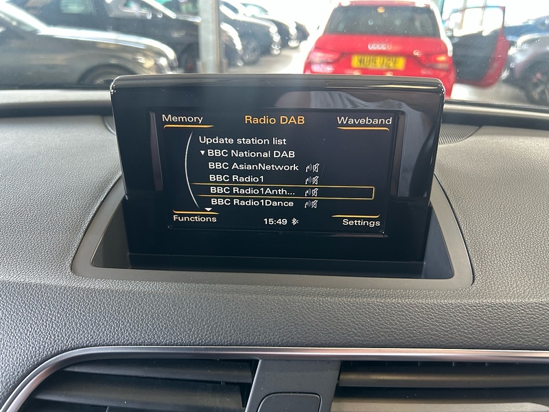 Audi Q3 1.4 TFSI CoD Black Edition SUV 5dr Petrol S Tronic Euro 6 (s/s) (150 ps) - U10867