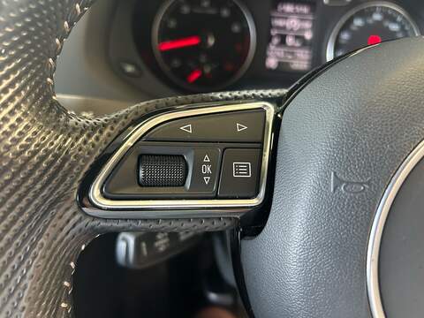 Audi Q3 1.4 TFSI CoD Black Edition SUV 5dr Petrol S Tronic Euro 6 (s/s) (150 ps) - U10867