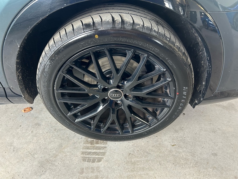 Audi Q3 1.4 TFSI CoD Black Edition SUV 5dr Petrol S Tronic Euro 6 (s/s) (150 ps) - U10867